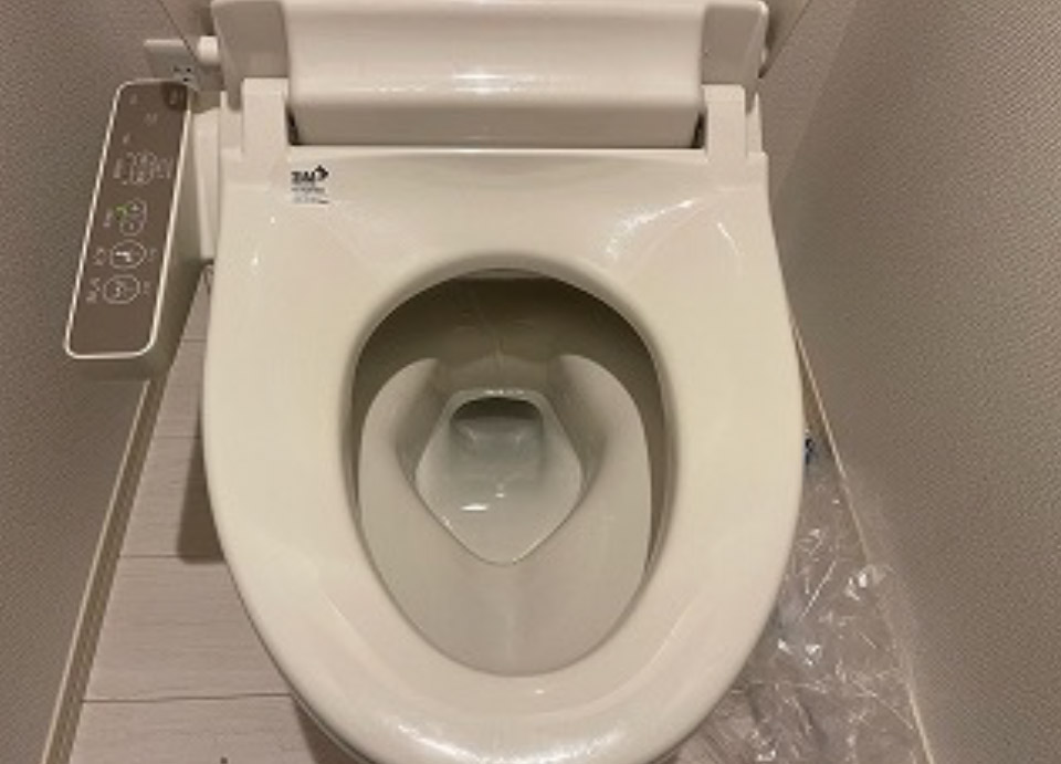 福岡市西区西都のトイレ詰まり除去作業