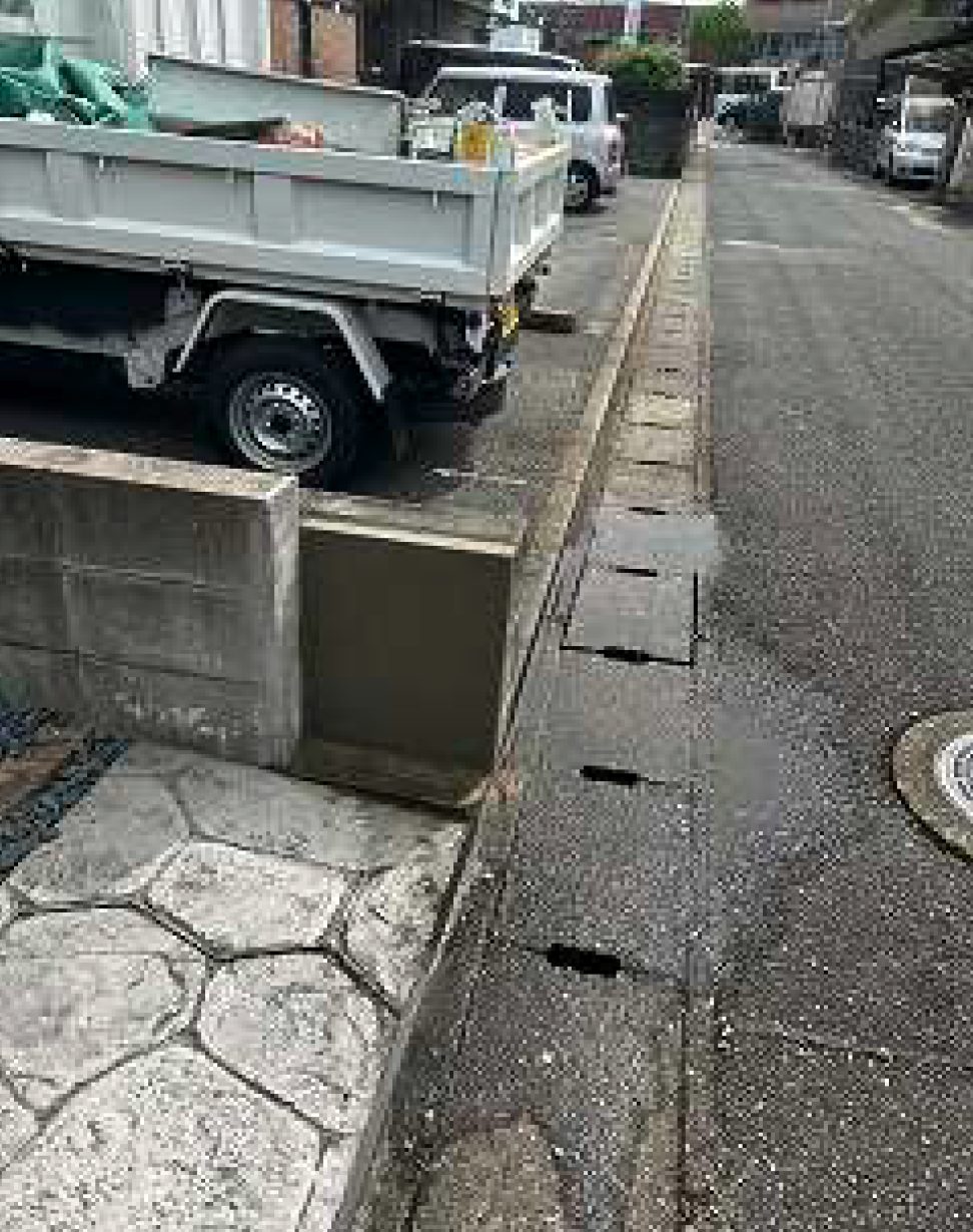 福岡市早良区原の駐車場ブロック補修工事